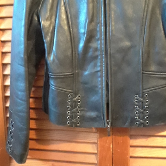 Leather Jacket - Picture 4 of 6
